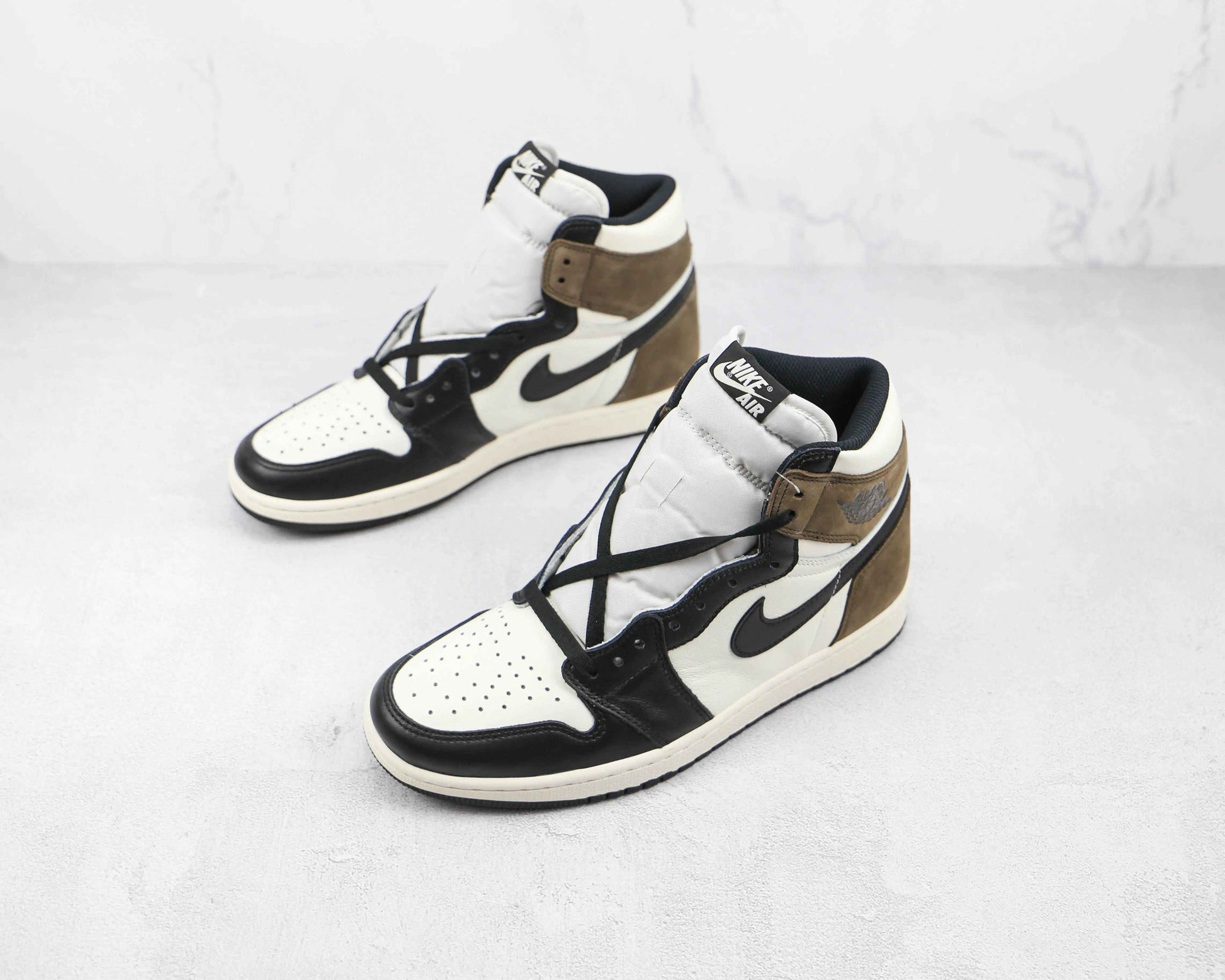 Custom Jordan 1 Retro High Dark Mocha - High Quality Sneakers SneakerNational