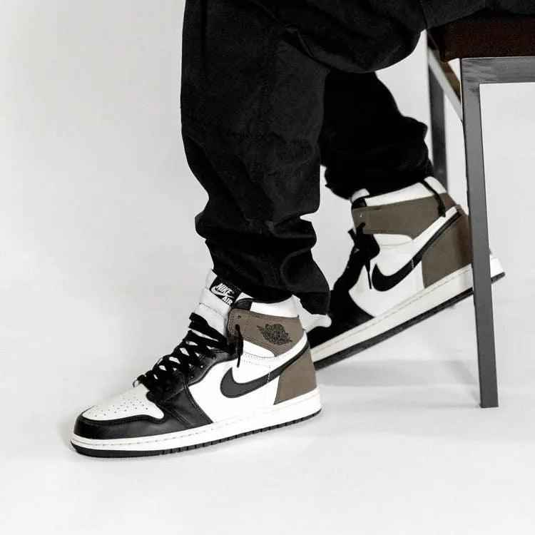 Custom Jordan 1 Retro High Dark Mocha - High Quality Sneakers SneakerNational