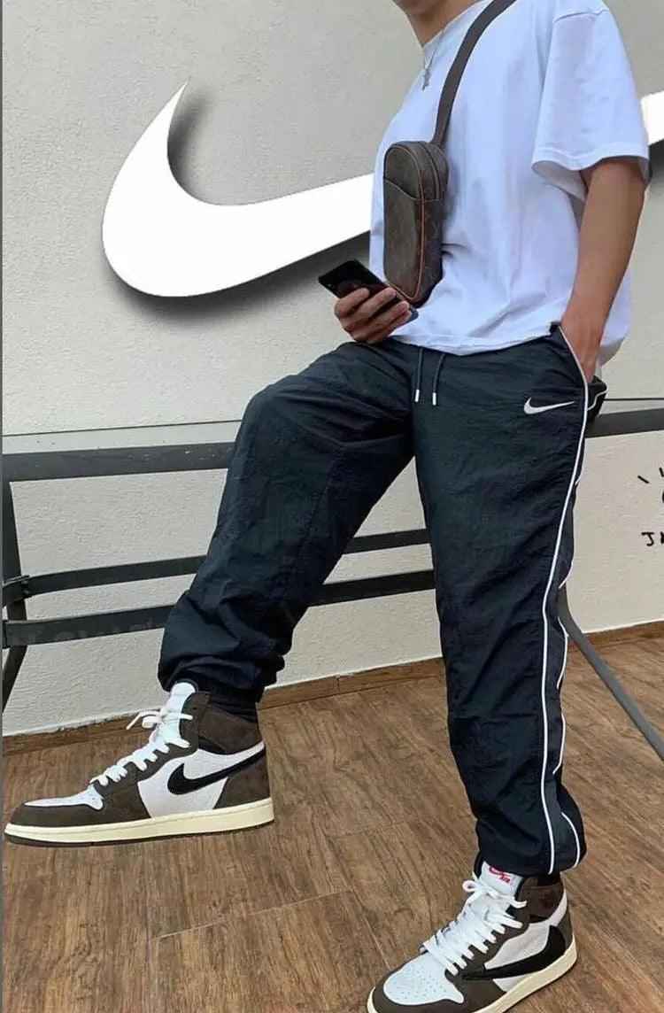 Custom Jordan 1 Retro High Dark Mocha - High Quality Sneakers SneakerNational