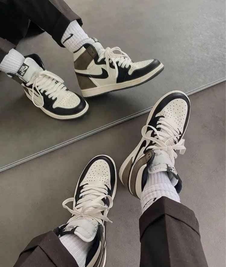 Custom Jordan 1 Retro High Dark Mocha - High Quality Sneakers SneakerNational