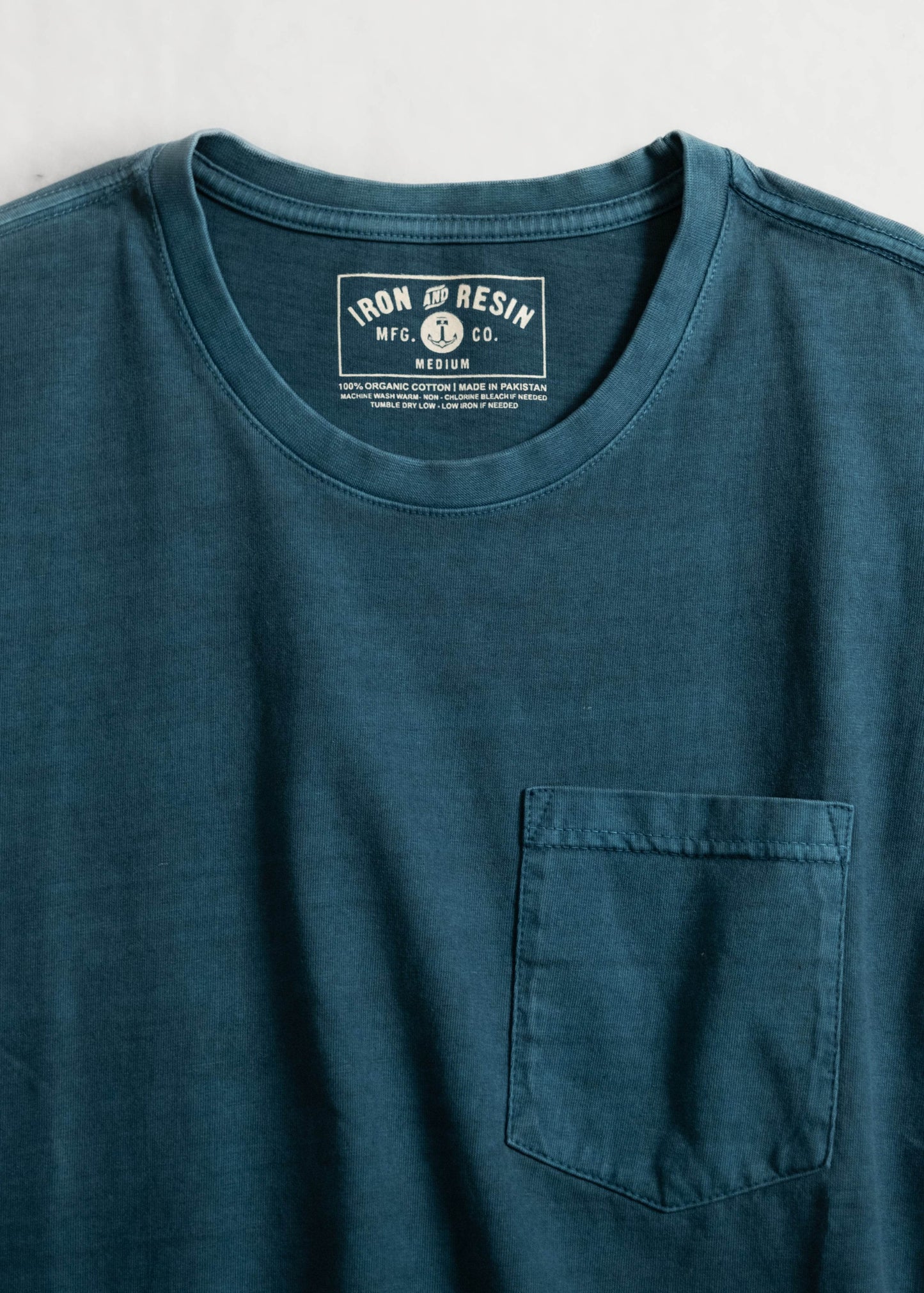 Faded Pocket Tee Iron & Resin