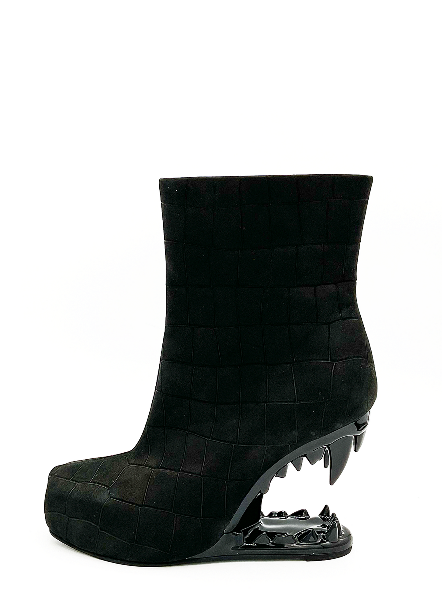 Gnasher Boot Charla Tedrick