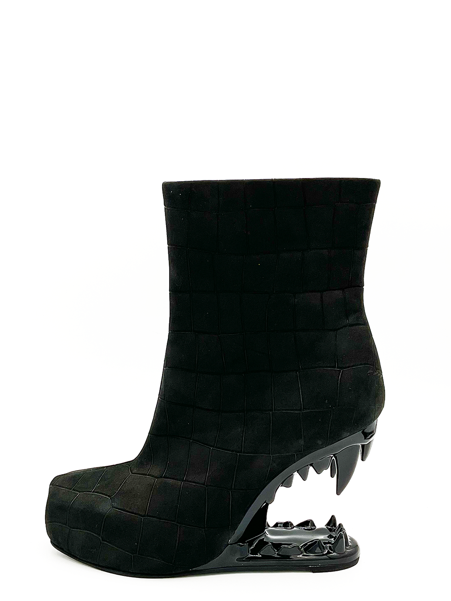 Gnasher Boot Charla Tedrick
