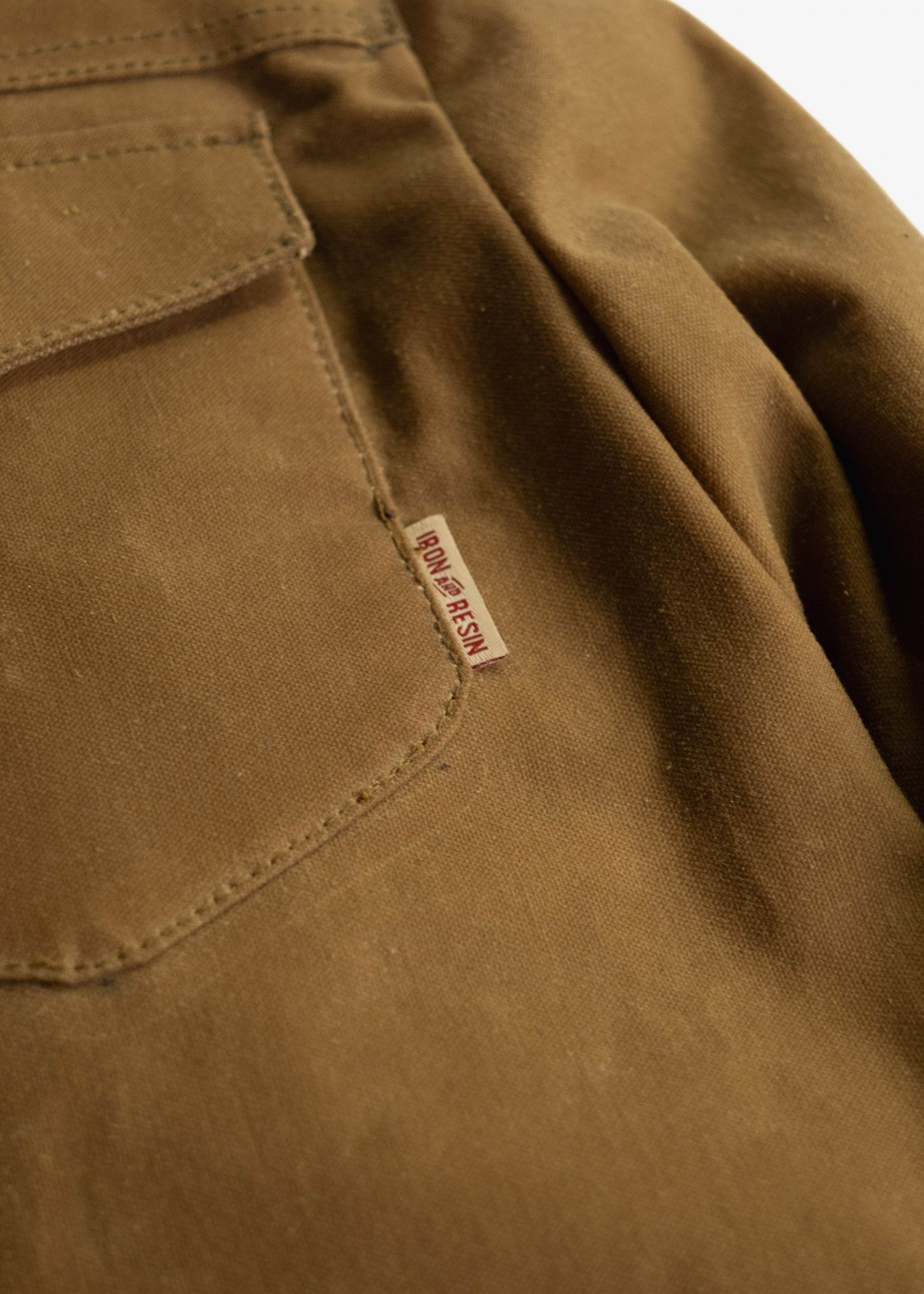Hunter Jacket Iron & Resin