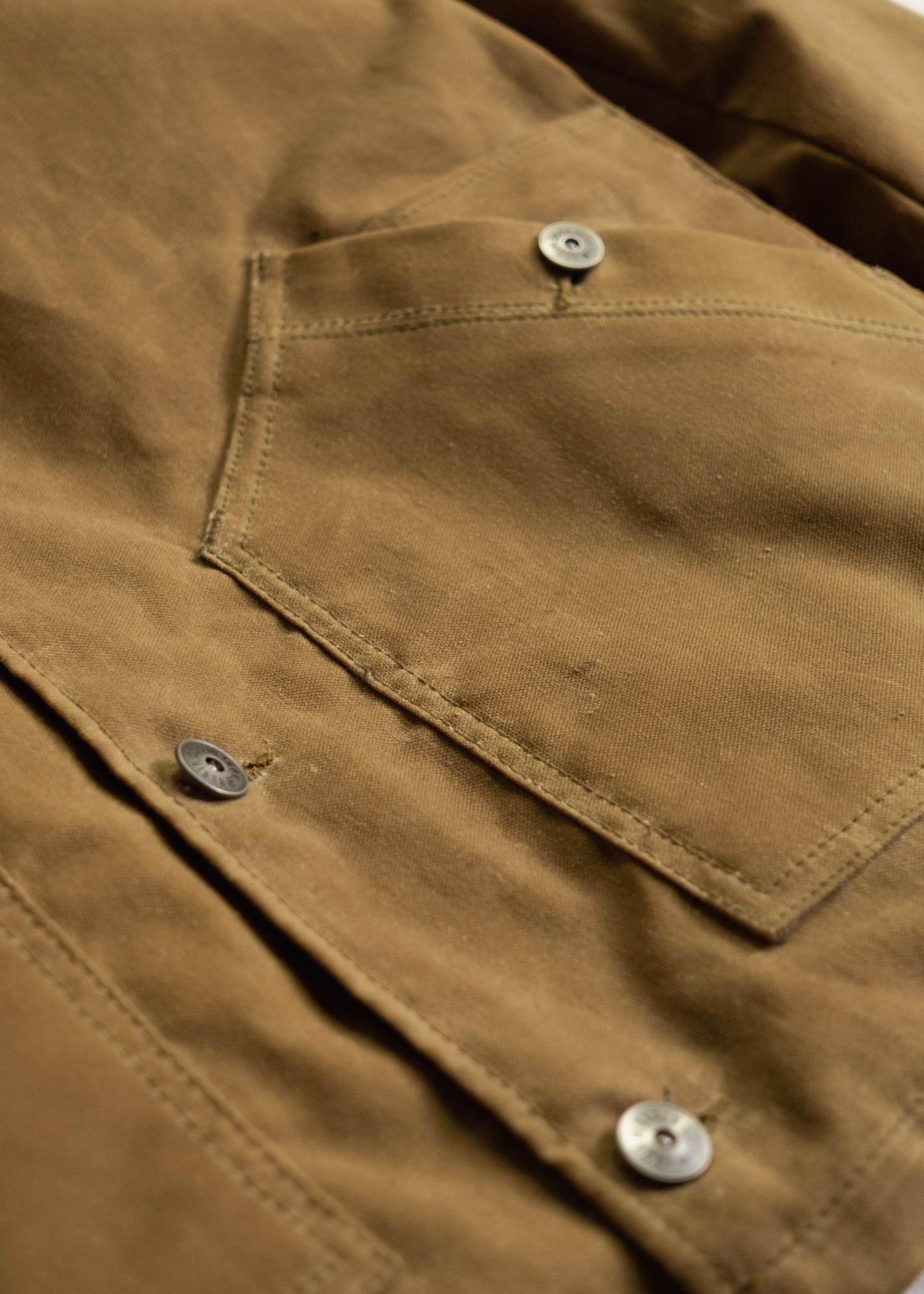 Hunter Jacket Iron & Resin