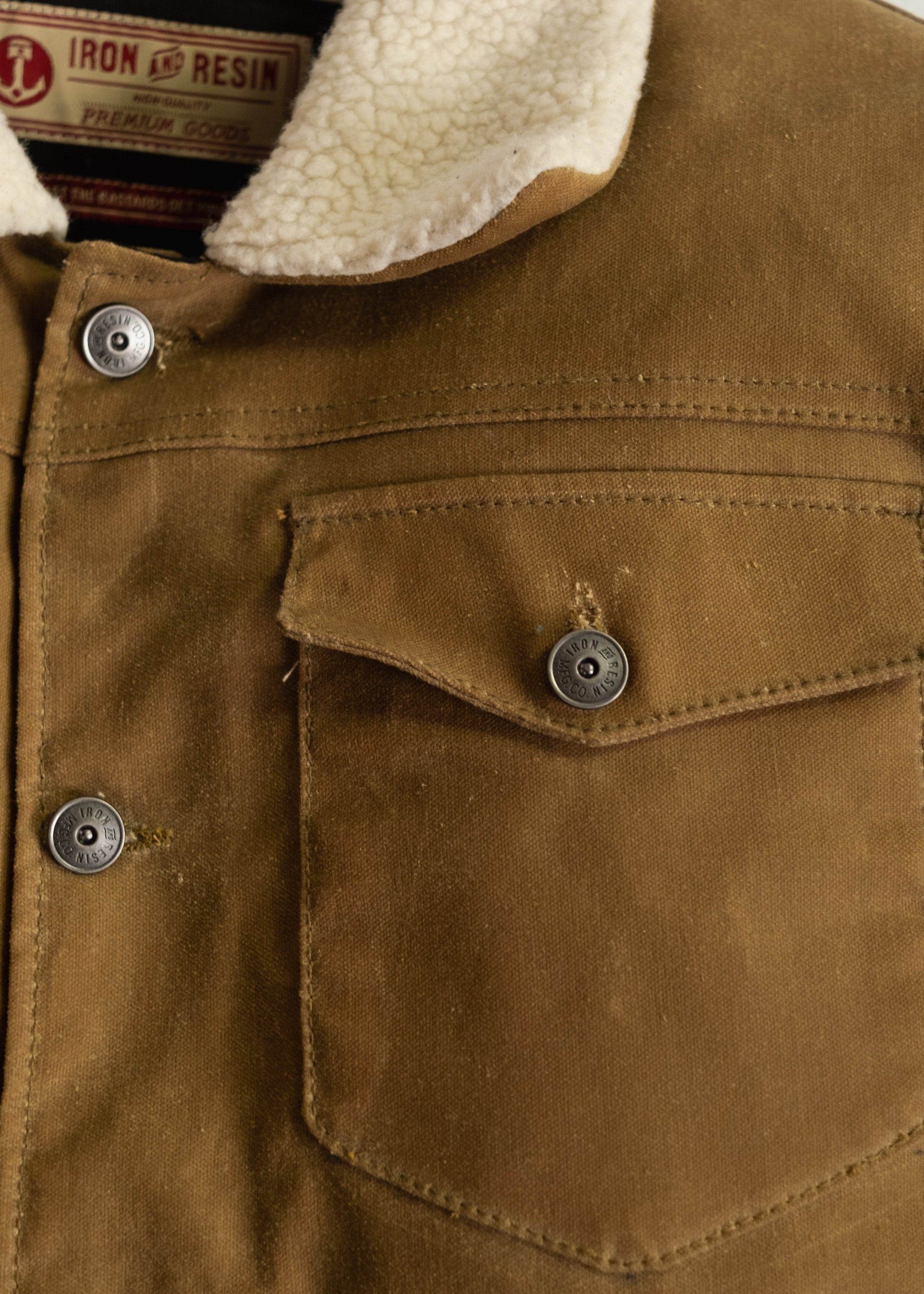 Hunter Jacket Iron & Resin