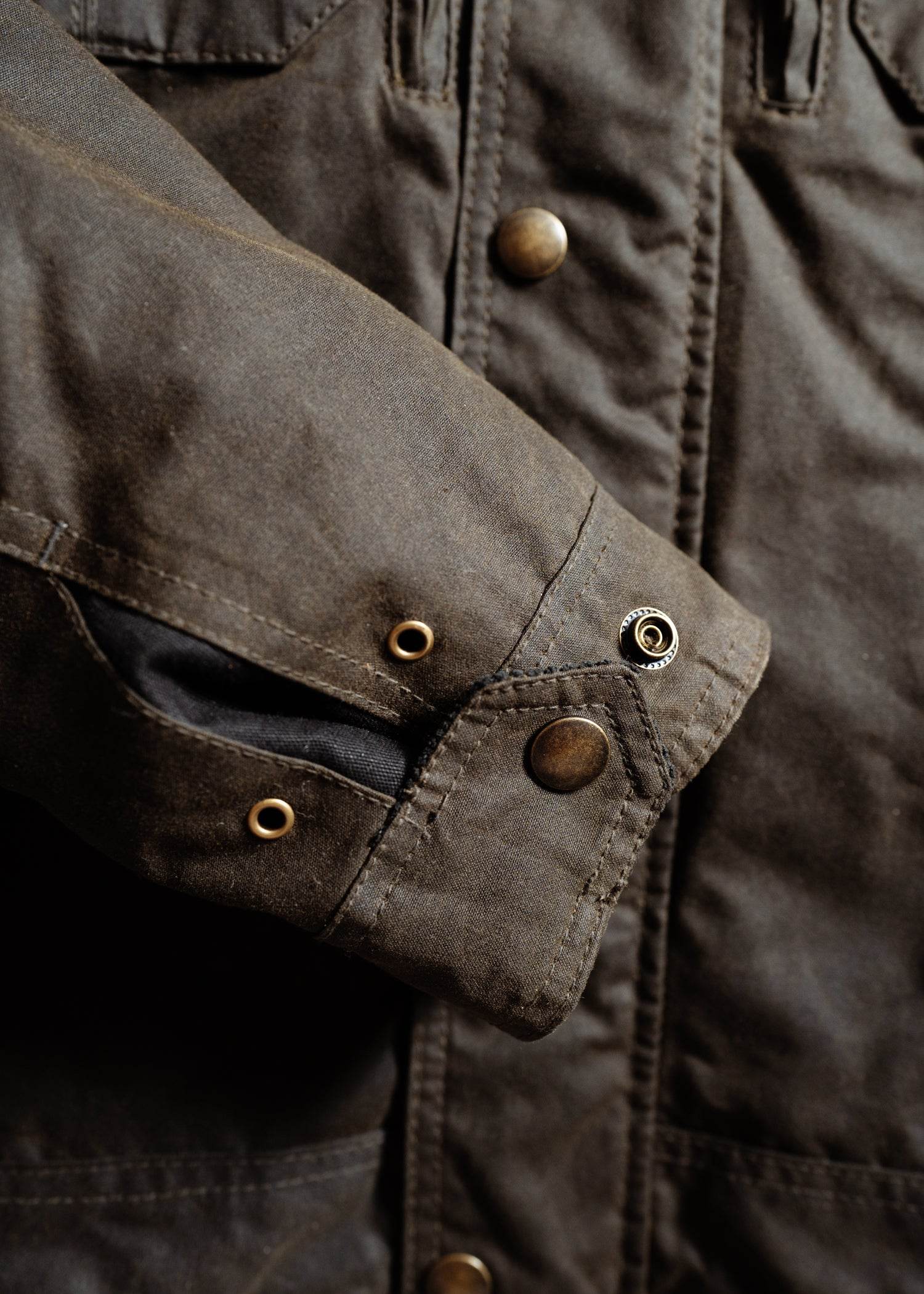 Enduro Jacket Iron & Resin