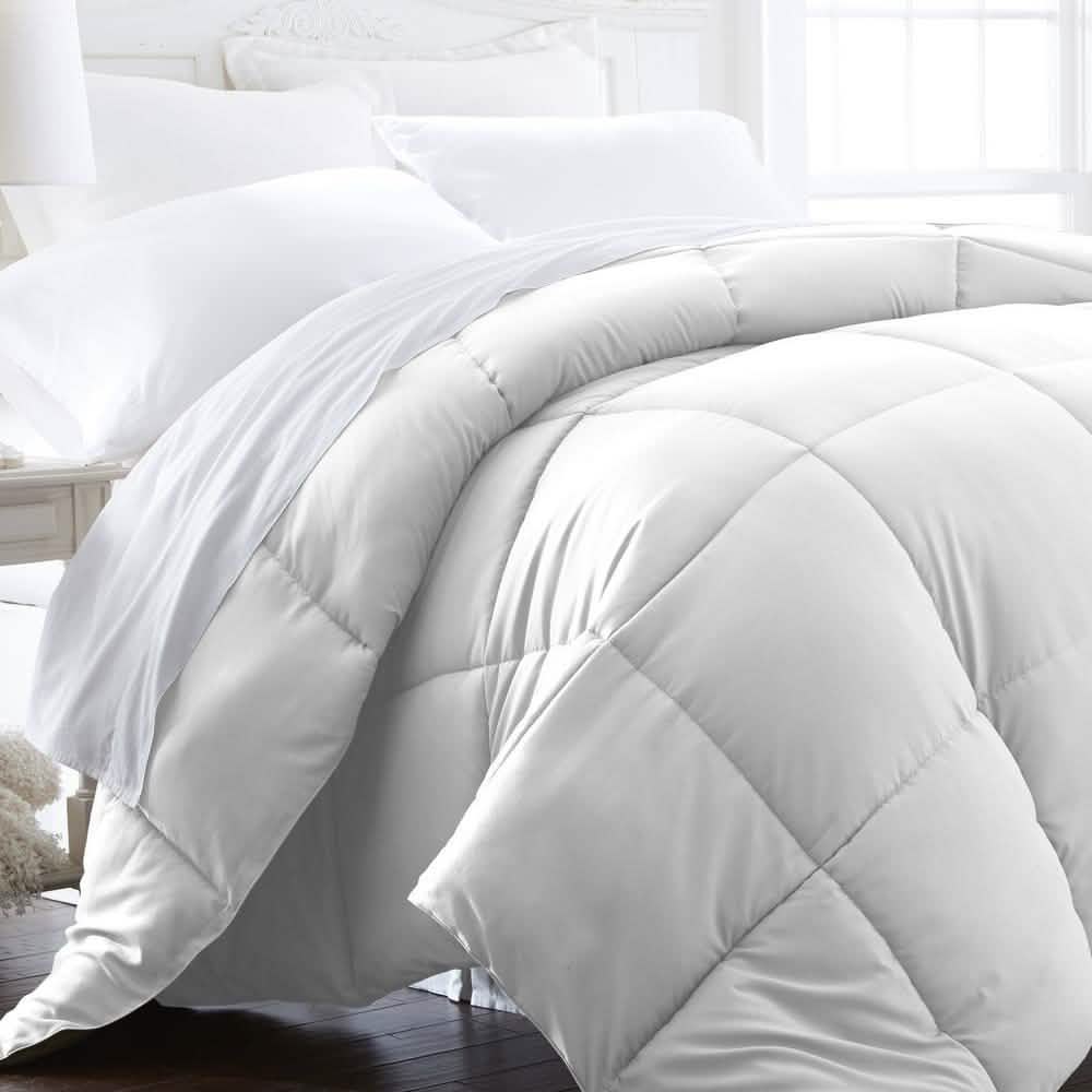 All-Season Down Alternative Hypoallergenic Comforter DailySale