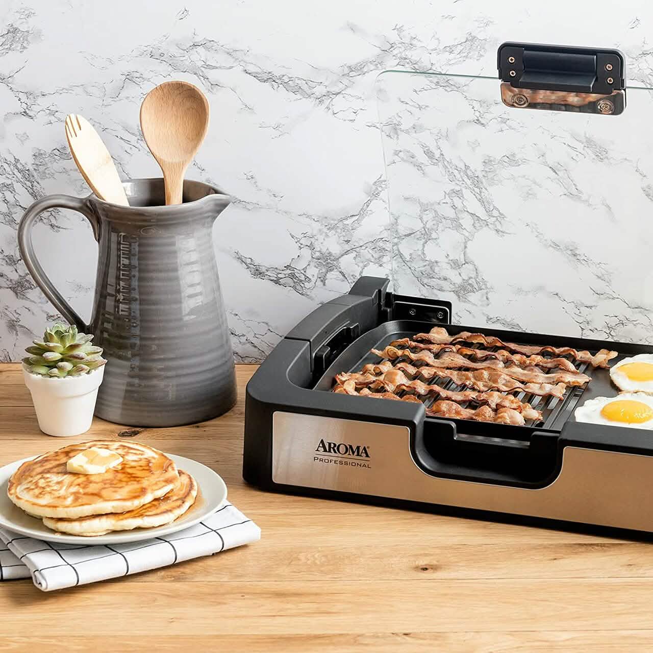 Aroma Housewares Smokeless Indoor Use Electric Grill/Griddle DailySale