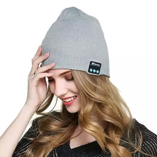 Beanie with Built In Wireless Bluetooth Headphones DailySale