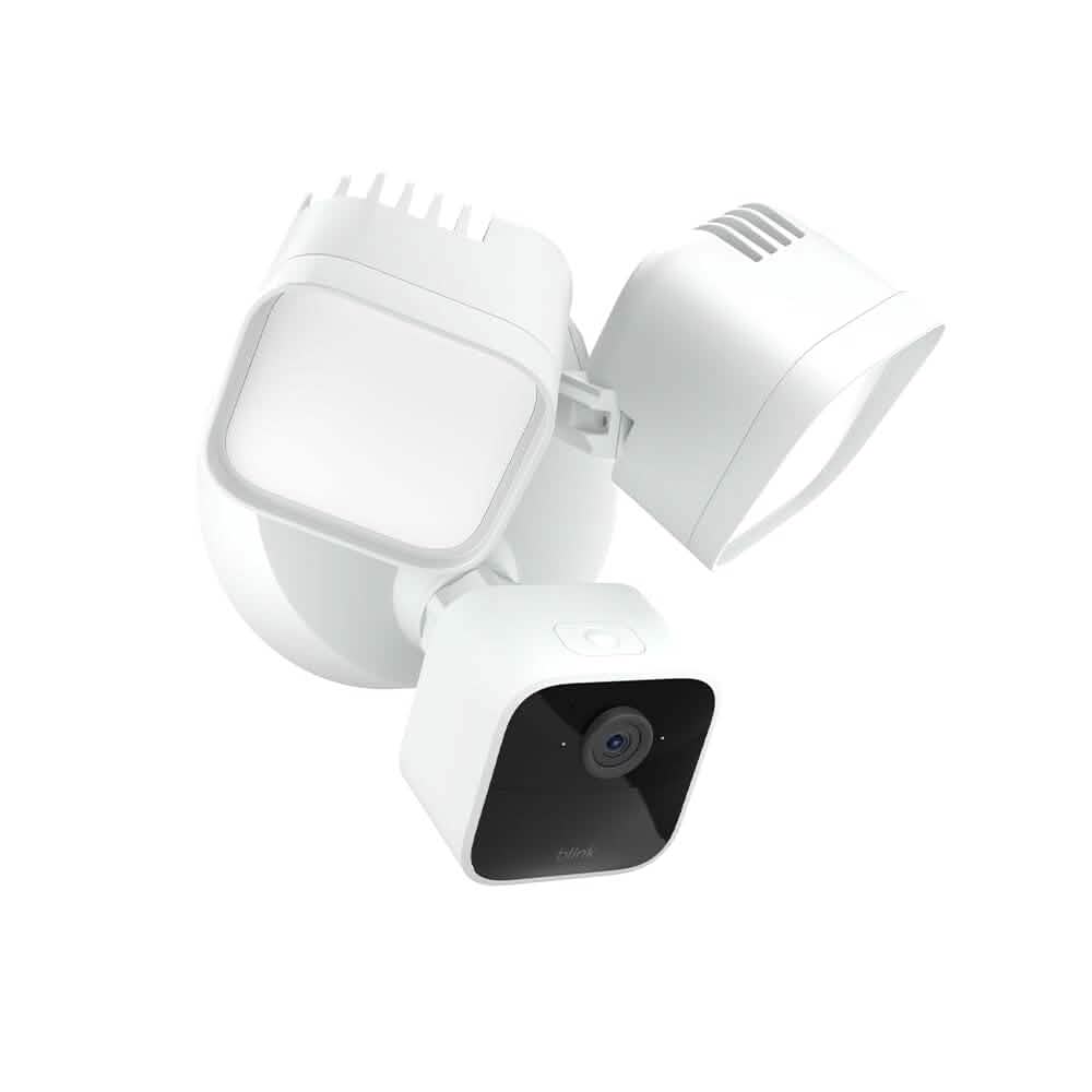 Blink Wired Floodlight 2600 Lumens Smart Security Camera (Refurbished) DailySale