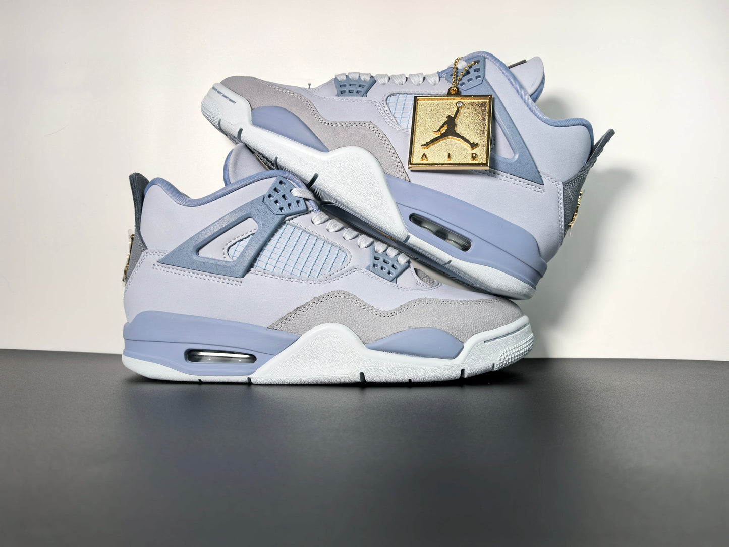 Air Jordan 4 Retro Georgetown PE Luxury Urban Wear