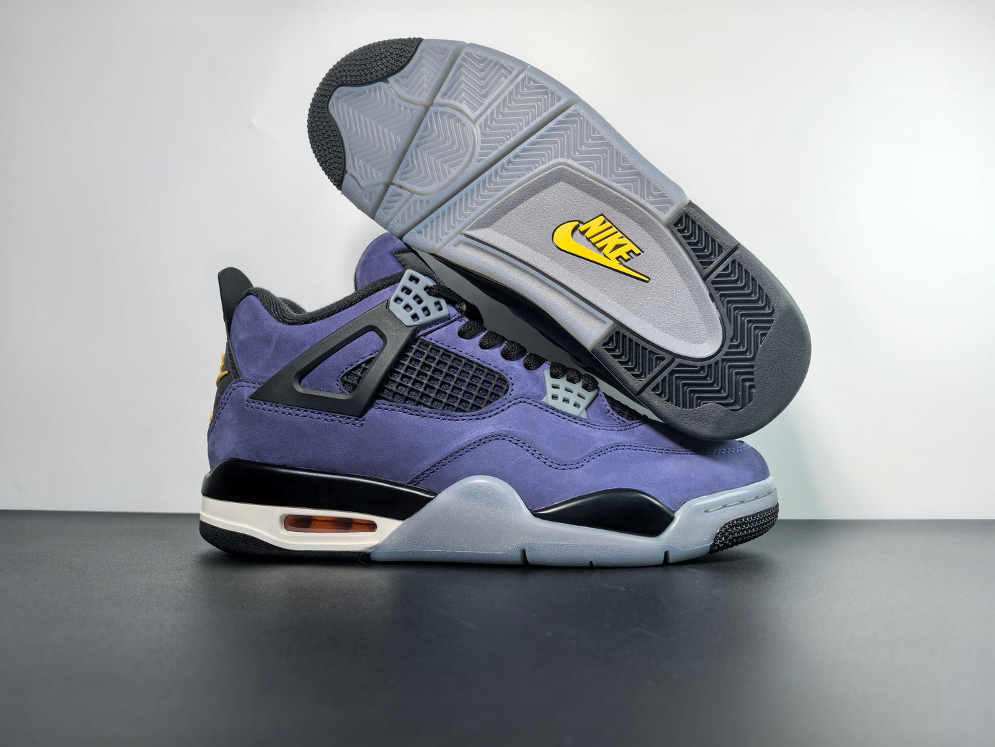 Air Jordan 4 OG Lakers Luxury Urban Wear