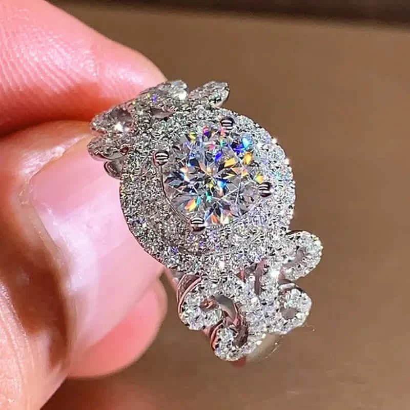 Elegant Promise Ring Trendy Halo Design Silver Plated Paved Shining Rhinestone Engagement/ Wedding Ring DailySale