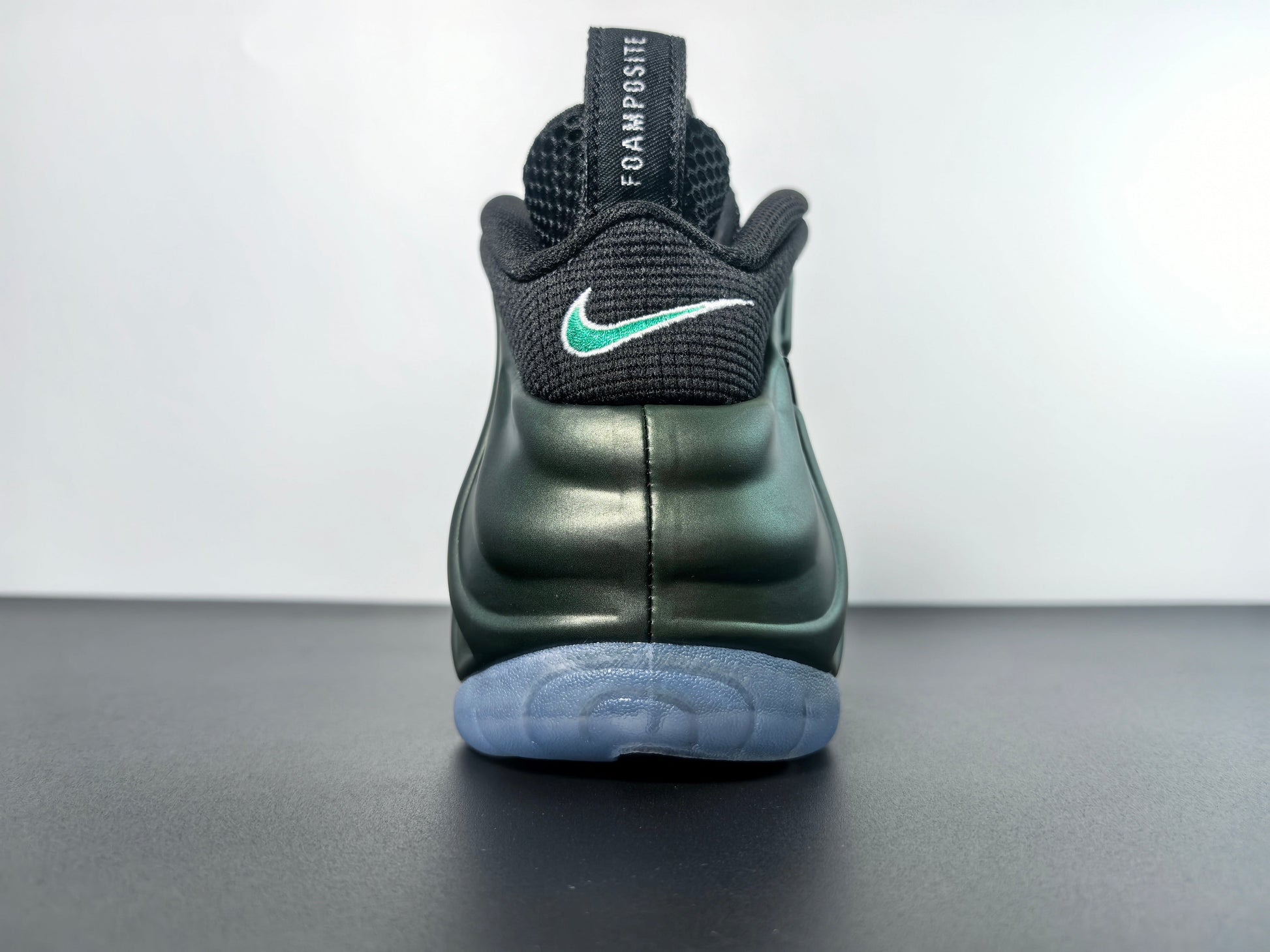 Nike Air Foamposite Pro “Pine Green” air jordan