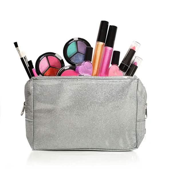 Kids Washable Makeup Set with a Glitter Cosmetic Bag DailySale