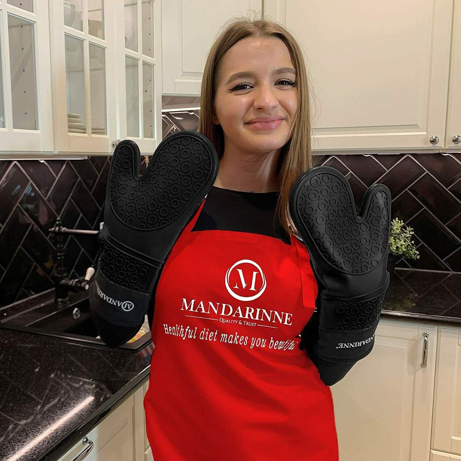 Mandarinne Silicone Oven Mitts and Apron Set DailySale