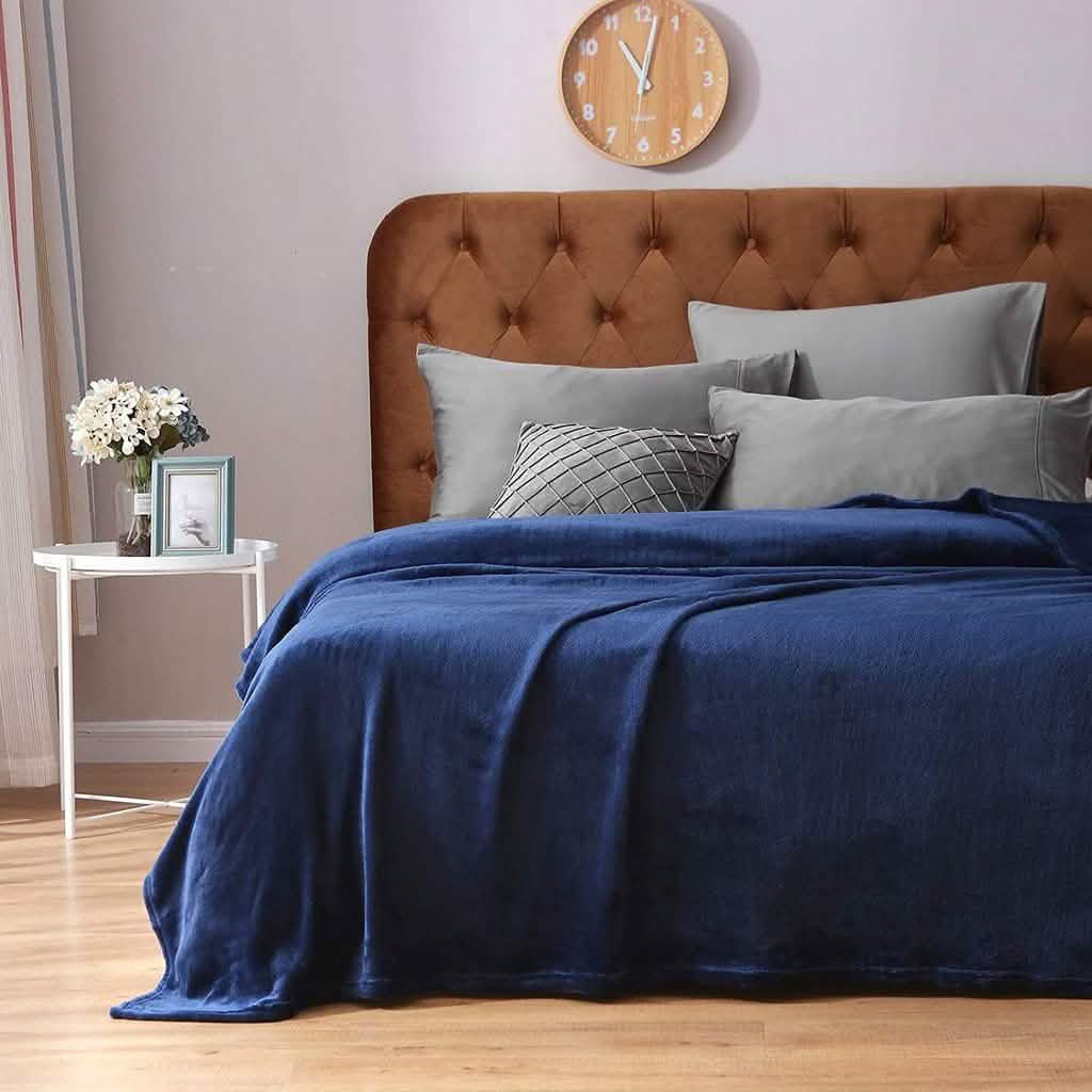 Microfiber Soft Fleece Blanket -Comfy for All Seasons DailySale