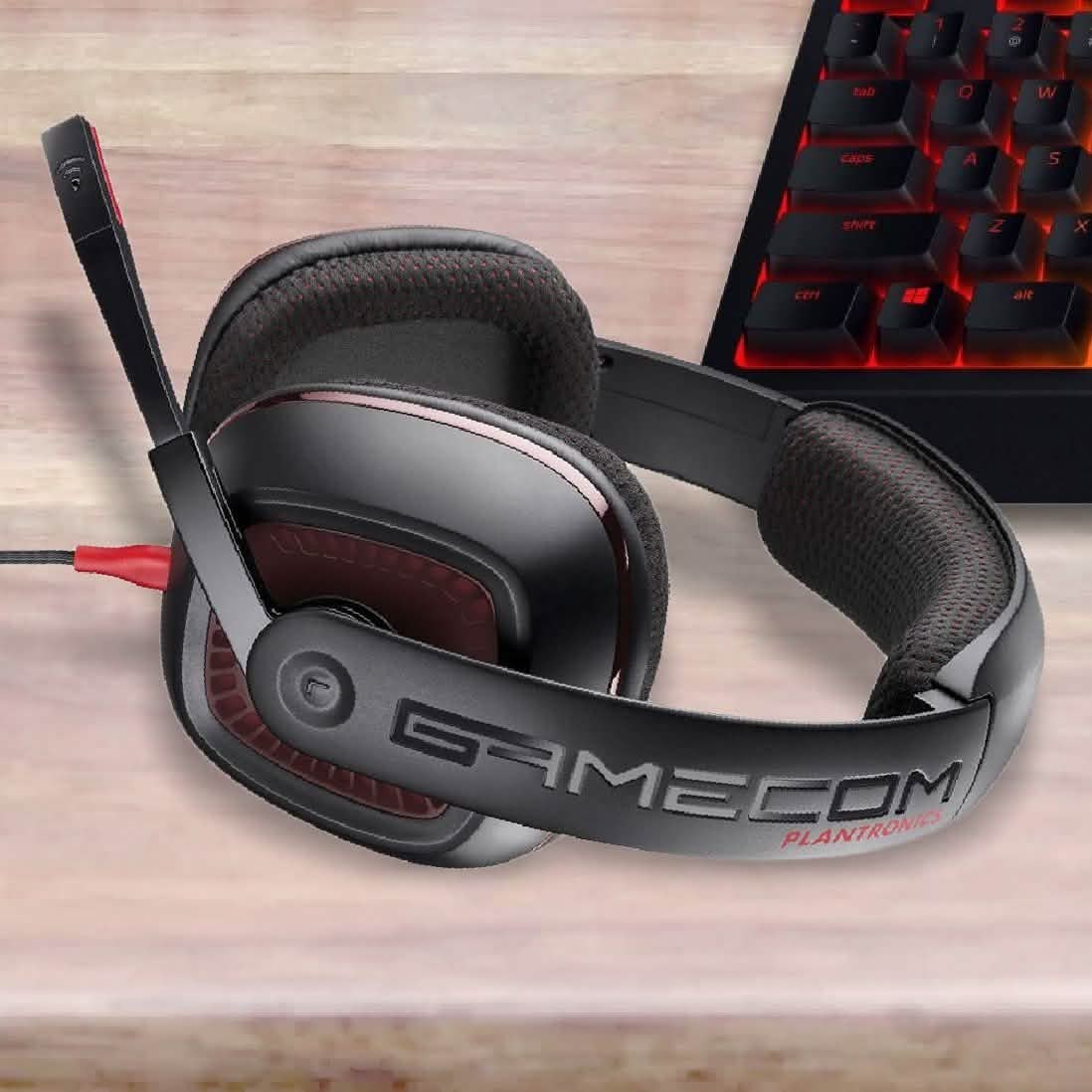 Plantronics GameCom 367 Closed-Ear Gaming Headset (Refurbished) DailySale