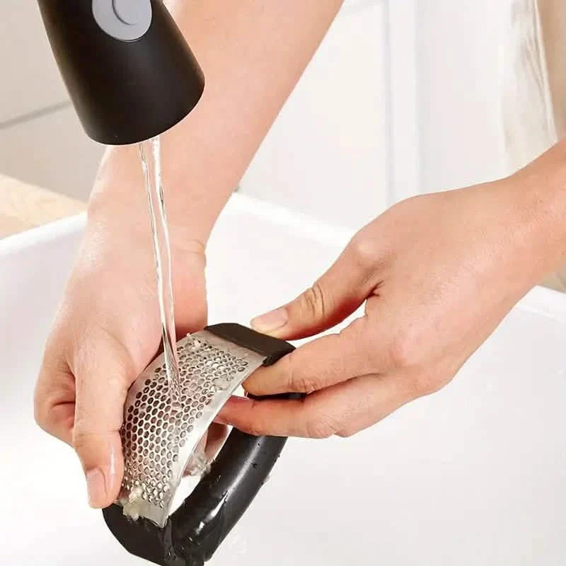 Premium Stainless Steel Garlic Rocker Press - Compact, Durable, and Rust-Resistant Kitchen Gadget DailySale