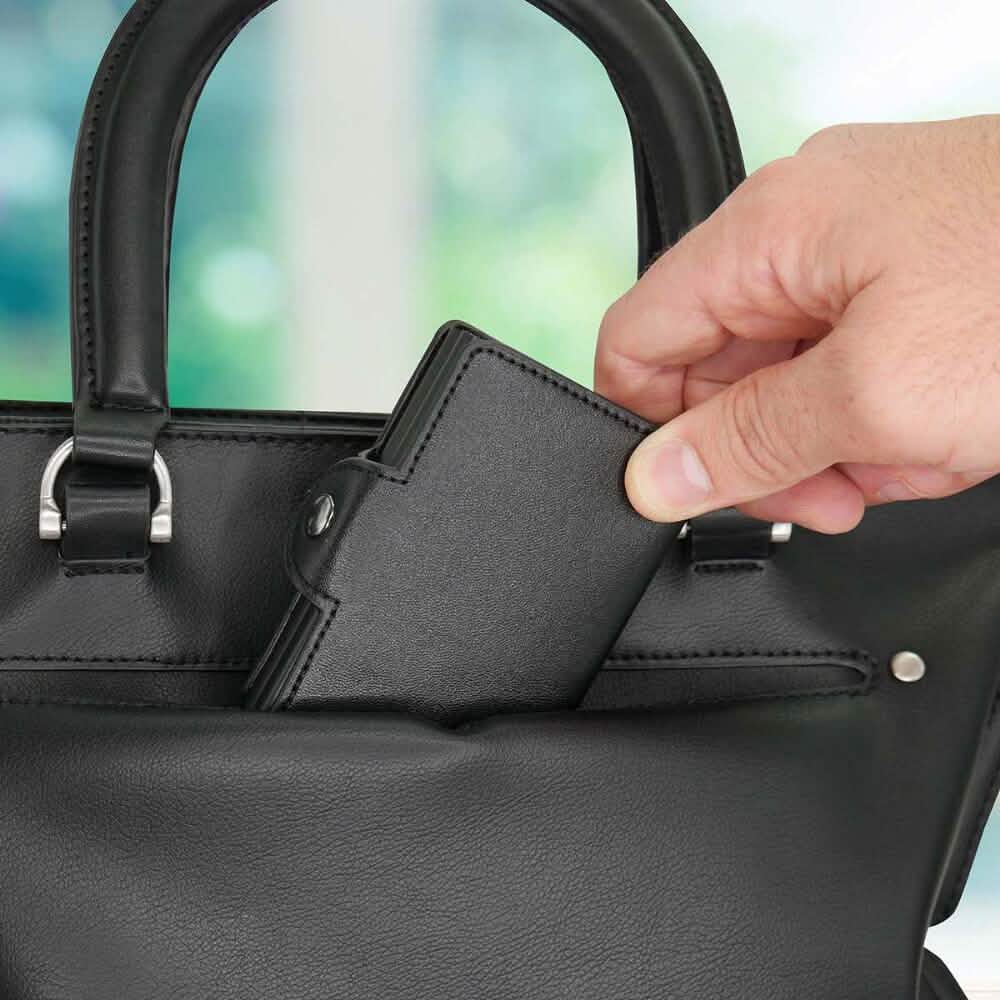 RFID-Blocking Cascading Quick Card Wallet DailySale