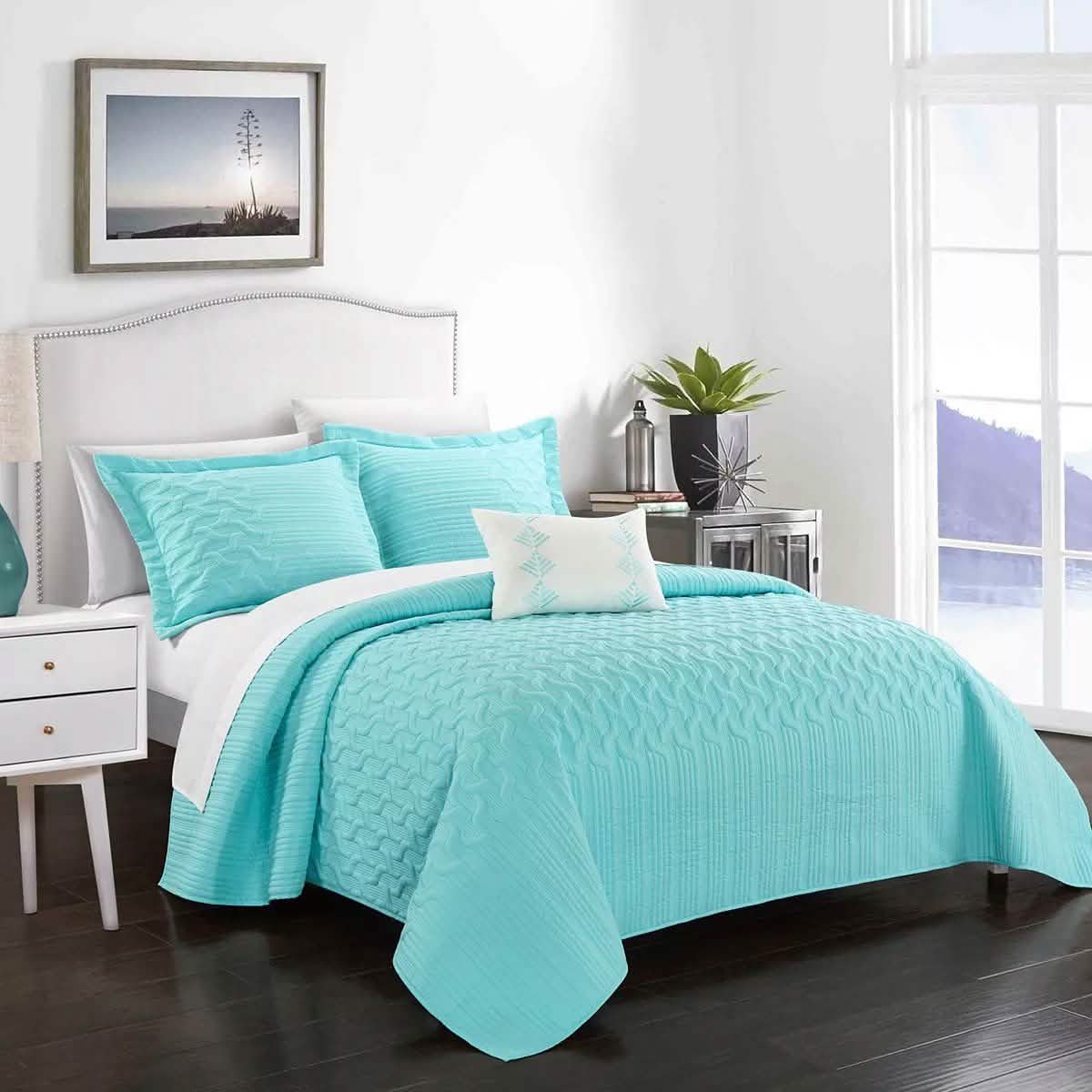 Shaly Quilt Cover Set Interlaced Vine Pattern Quilted Bed DailySale