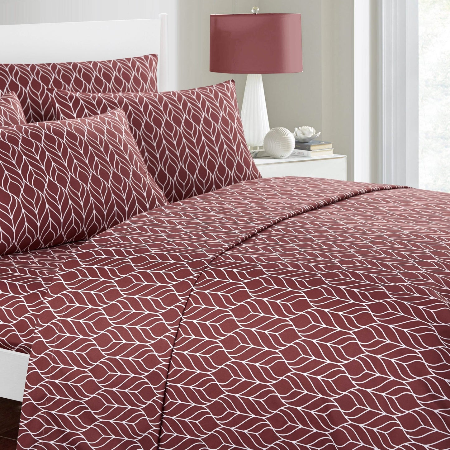 Super Soft Two-Tone Geometric Leaf Pattern Sheet Set DailySale