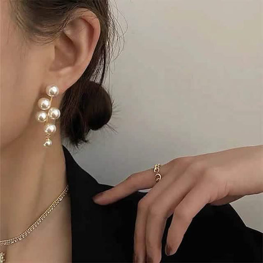 Women's Pearl Alloy Stud Earrings DailySale