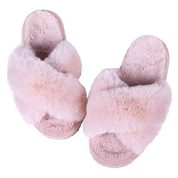 Women's Soft Plush Lightweight House Slippers DailySale